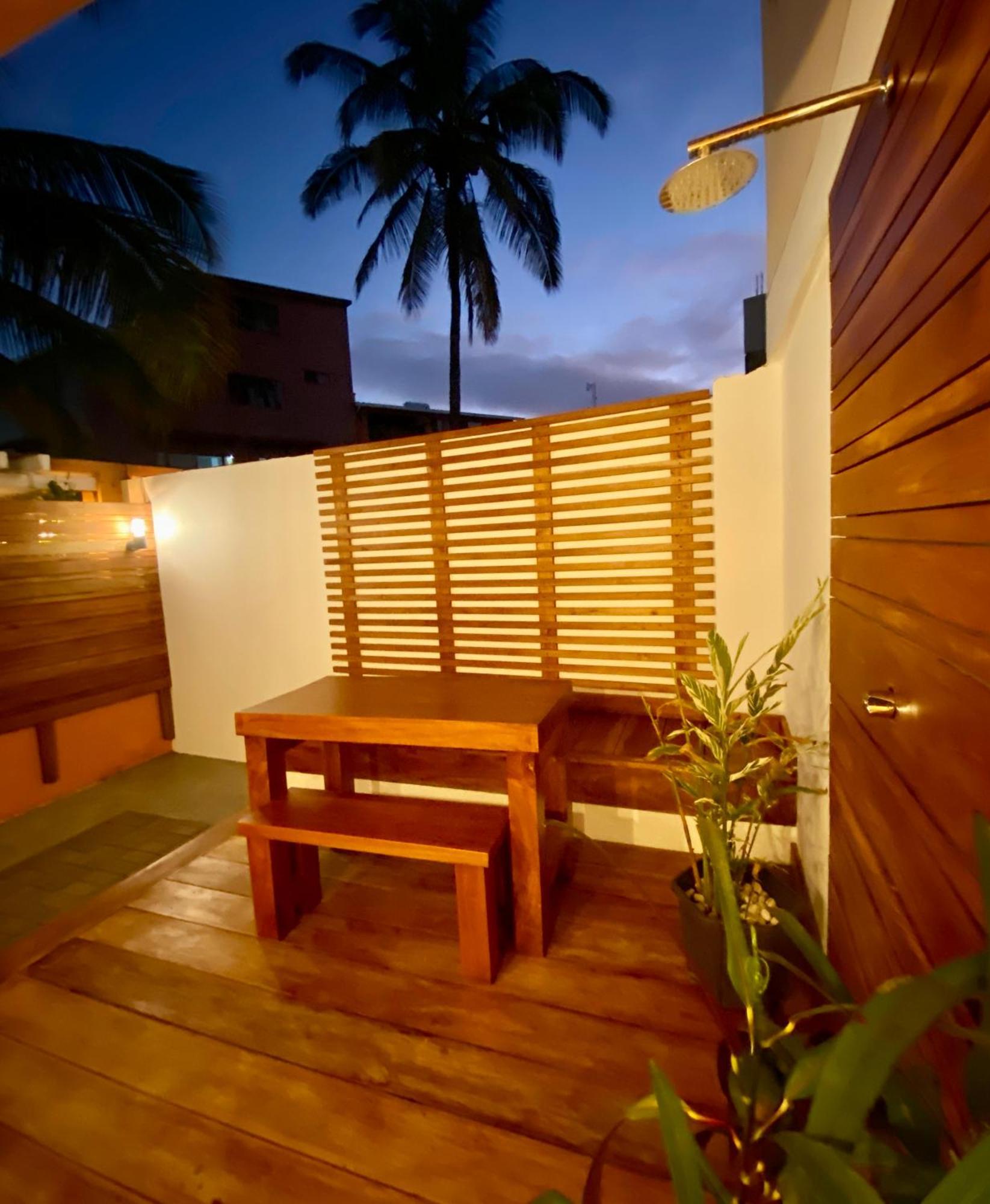 Torre Mar Galapagos Boutique Suites Puerto Ayora  Exterior foto